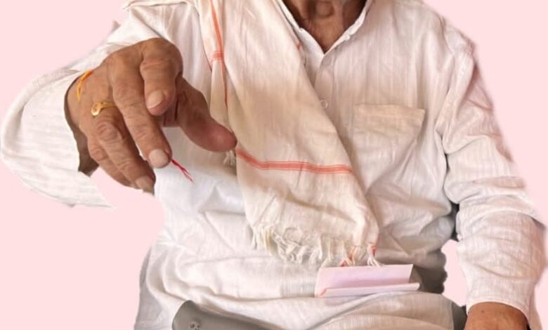 नहीं रहे RSS के पूर्व प्रांत प्रचारक, वरिष्ठ स्वयं सेवक शांताराम सर्राफ…CM विष्णुदेव साय ने जताया शोक,कल मदकू में होगा अंतिम संस्कार नहीं रहे RSS के पूर्व प्रांत प्रचारक, वरिष्ठ स्वयं सेवक शांताराम सर्राफ…CM विष्णुदेव साय ने जताया शोक,कल मदकू में होगा अंतिम संस्कार