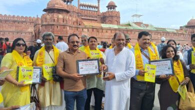 हिन्दी राष्ट्रभाषा गौरव सम्मेलन में डॉ. ओम ऋषि भारद्वाज को सम्मान