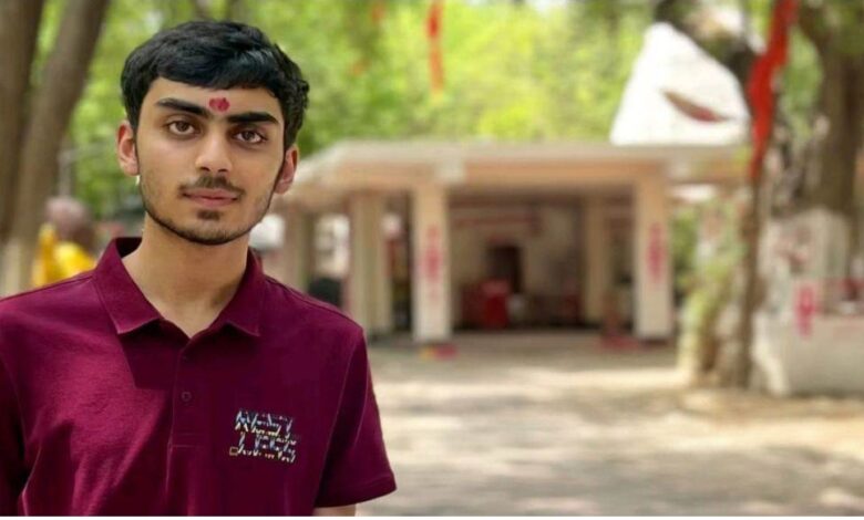 *राजकिशोर नगर शक्ति चौक के पास रहने वाले 21 वर्षीय युवक ने खुद को गोली मारी, लंबे समय से था डिप्रेशन में* *राजकिशोर नगर शक्ति चौक के पास रहने वाले 21 वर्षीय युवक ने खुद को गोली मारी, लंबे समय से था डिप्रेशन में*