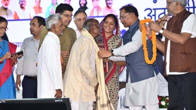 बुजुर्गों की सुरक्षा और सम्मान सरकार की सर्वोच्च प्राथमिकता : मुख्यमंत्री साय