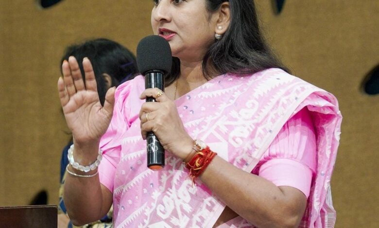 *बच्चों के अधिकारों और सुविधाओं में लापरवाही पर आयोग सख्त,* *बच्चों के अधिकारों की सुरक्षा में नियमित निरीक्षण और निगरानी रहेगी जारी – डॉ. वर्णिका शर्मा* *बच्चों के अधिकारों और सुविधाओं में लापरवाही पर आयोग सख्त,* *बच्चों के अधिकारों की सुरक्षा में नियमित निरीक्षण और निगरानी रहेगी जारी – डॉ. वर्णिका शर्मा*