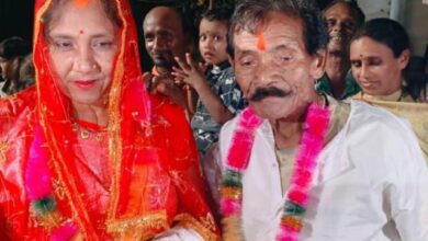 *दिल जवान तो उम्र मायने नहीं रखती : 75 वर्षीय दादूराम ने 45 वर्षीय संग सात फेरे लिए, बहू नाती-पोते हुए शामिल*