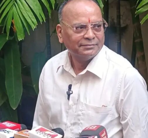 CG Politics : कांग्रेस के अभियान पर अजय चंद्राकर का तंज — बोले, ‘वोट चोर गद्दी छोड़’ नारा सिर्फ सियासी ड्रामा