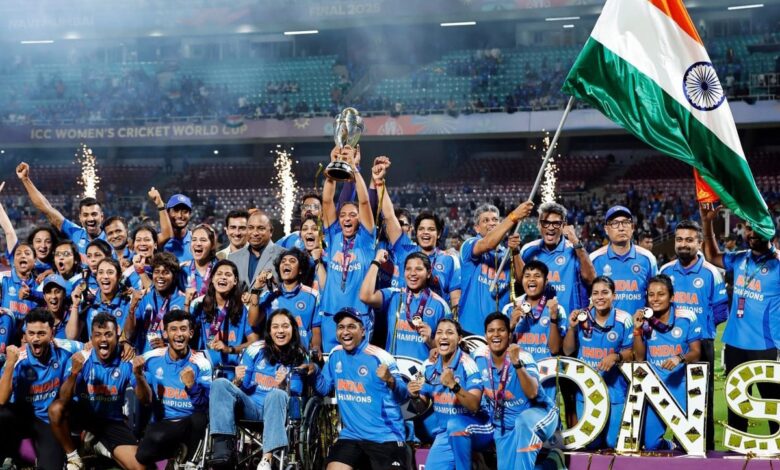 ЁЯУ░ рднрд╛рд░рдд рдХреА рдмреЗрдЯрд┐рдпреЛрдВ рдиреЗ рд░рдЪрд╛ рдЗрддрд┐рд╣рд╛рд╕ тАФ рдорд╣рд┐рд▓рд╛ рдХреНрд░рд┐рдХреЗрдЯ рд╡рд┐рд╢реНрд╡ рдХрдк 2025 рдкрд░ рднрд╛рд░рдд рдХрд╛ рдХрдмреНрдЬрд╝рд╛, рджрдХреНрд╖рд┐рдг рдЕрдлреНрд░реАрдХрд╛ рдХреЛ 52 рд░рдиреЛрдВ рд╕реЗ рд╣рд░рд╛рдпрд╛ ЁЯУ░ рднрд╛рд░рдд рдХреА рдмреЗрдЯрд┐рдпреЛрдВ рдиреЗ рд░рдЪрд╛ рдЗрддрд┐рд╣рд╛рд╕ тАФ рдорд╣рд┐рд▓рд╛ рдХреНрд░рд┐рдХреЗрдЯ рд╡рд┐рд╢реНрд╡ рдХрдк 2025 рдкрд░ рднрд╛рд░рдд рдХрд╛ рдХрдмреНрдЬрд╝рд╛, рджрдХреНрд╖рд┐рдг рдЕрдлреНрд░реАрдХрд╛ рдХреЛ 52 рд░рдиреЛрдВ рд╕реЗ рд╣рд░рд╛рдпрд╛