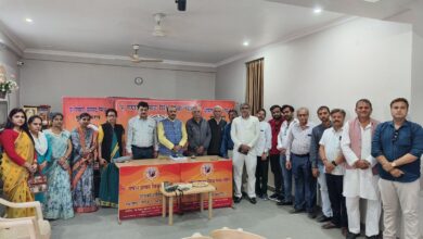 डॉ. राकेश मिश्र ने सेवा न्यास की आगामी कार्य योजनाओं पर किया संवाद, सेवा बस्तियों में महिला स्वास्थ्य जागरूकता अभियान चलाएंगी न्यास की बहिनें