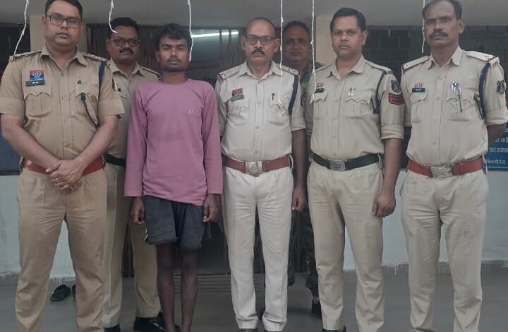 *फूफेरा भाई ही निकला नाबालिग का हत्यारा, पहले अनैतिक कृत्य कर लटका दिया फंदे पर पुलिस ने किया बड़ा खुलासा*