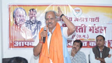 रायपुर में एक लाख से अधिक फर्जी मतदाता – मतदाता सूची का गहन पुनरीक्षण आवश्यक: सांसद बृजमोहन अग्रवाल रायपुर में एक लाख से अधिक फर्जी मतदाता – मतदाता सूची का गहन पुनरीक्षण आवश्यक: सांसद बृजमोहन अग्रवाल