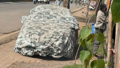 राजधानी रायपुर में सुरक्षा पर सवाल! हाई अलर्ट के बीच एनआईटी रोड पर ढंकी संदिग्ध लावारिस कार, पुलिस की नींद गायब — बिना नंबर की कार को ढंककर दूसरी कार से निकले संदिग्ध व्यक्ति, सरस्वती नगर थाने से महज 100 मीटर दूर खड़ी गाड़ी राजधानी रायपुर में सुरक्षा पर सवाल! हाई अलर्ट के बीच एनआईटी रोड पर ढंकी संदिग्ध लावारिस कार, पुलिस की नींद गायब — बिना नंबर की कार को ढंककर दूसरी कार से निकले संदिग्ध व्यक्ति, सरस्वती नगर थाने से महज 100 मीटर दूर खड़ी गाड़ी