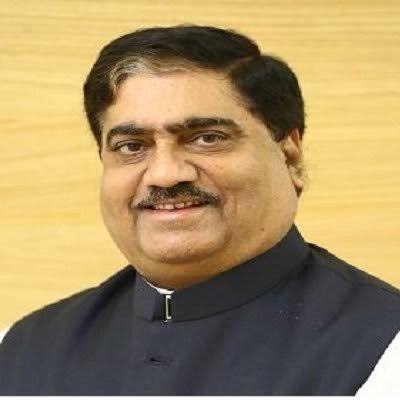 सहकारी समिति के प्रबंधक एवं कंप्यूटर ऑपरेटर किसानों एवं सहकारिता के व्यापक हित में तत्काल काम पर लौटे – बजाज*