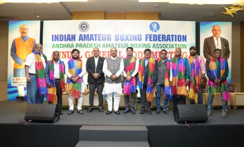 *निशांत वर्मा प्रदेश अध्यक्ष एवं श्री बंगा राजू सेक्रेटरी जनरल निर्वाचित: सूर्य नारायण राजू रिटर्निग आफ़िसर* *दक्षिण भारत में बॉक्सिंग की गौरवशाली उपलब्धियाँ रहींः राकेश ठाकरान* *निशांत वर्मा प्रदेश अध्यक्ष एवं श्री बंगा राजू सेक्रेटरी जनरल निर्वाचित: सूर्य नारायण राजू रिटर्निग आफ़िसर* *दक्षिण भारत में बॉक्सिंग की गौरवशाली उपलब्धियाँ रहींः राकेश ठाकरान*