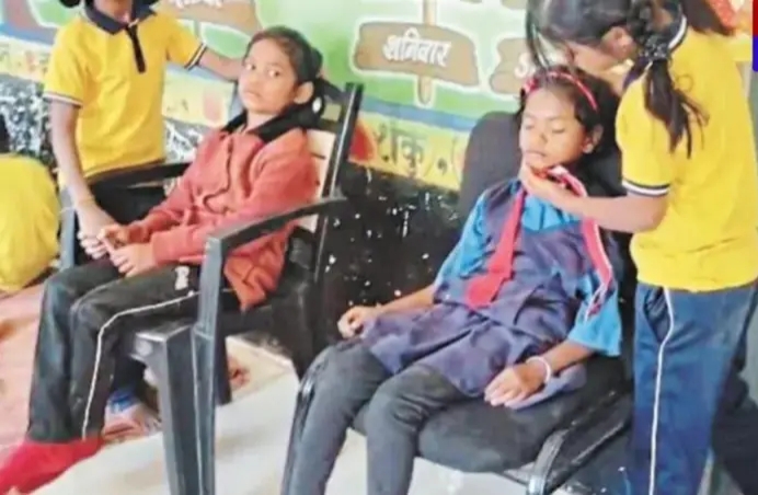 छत्तीसगढ़ में रहस्यमयी बीमारी का साया: एक हफ्ते में कई बार बेहोश हुईं तीसरी कक्षा की छात्राएं, प्रशासन और डॉक्टर भी हैरान