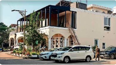 *कारोबारी के ठिकानों से इनकम टैक्स विभाग के को मिला 7 करोड़ रुपए और 18 लॉकर, विभागीय जांच जारी*