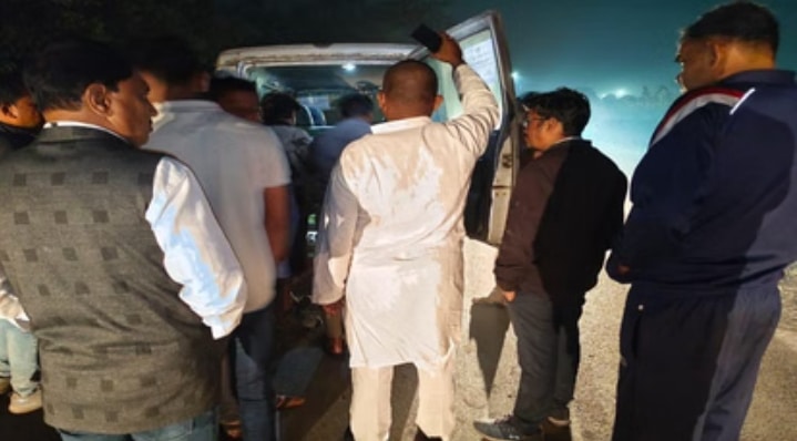 *देर रात भारी वाहन की चपेट में आने से हुआ था घायल हो गई मौत, कई दिन बाद हुई पहचान* *देर रात भारी वाहन की चपेट में आने से हुआ था घायल हो गई मौत, कई दिन बाद हुई पहचान*