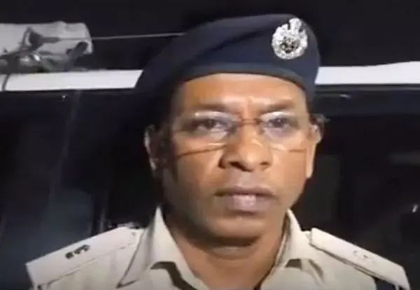 ASP राजेंद्र जायसवाल पर गंभीर आरोप, वायरल वीडियो के बाद सस्पेंशन तयगृहमंत्री विजय शर्मा का बड़ा बयान, IG ने दिए जांच के आदेश