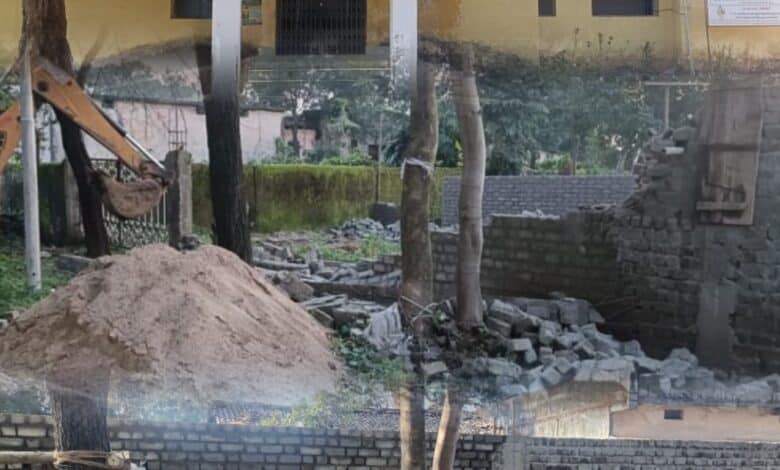 गौरेला–पेंड्रा–मरवाही – शासकीय भूमि पर अवैध कब्जे का खेल, कार्रवाई के बाद फिर शुरू हुआ निर्माण—मिलीभगत पर उठे गंभीर सवाल