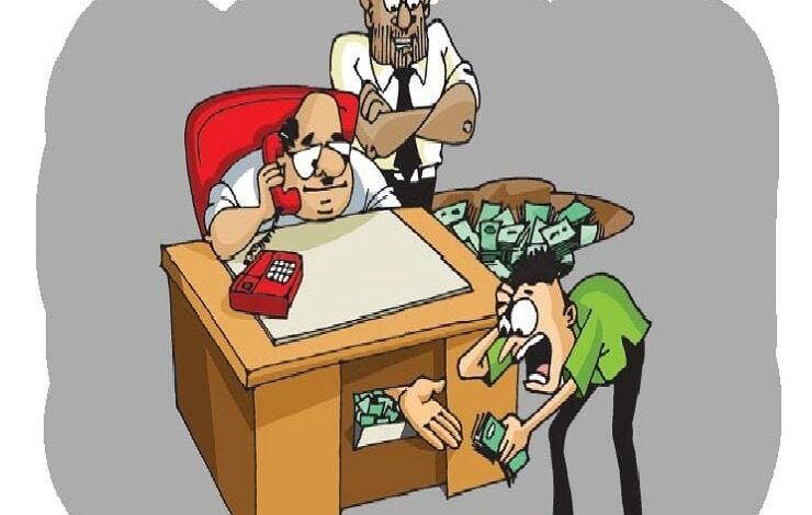 “बैकुण्ठपुर में शासकीय जमीन घोटाले के आरोप, बंदरबांट में राजस्व अमला–रजिस्टार की भूमिका संदिग्ध”