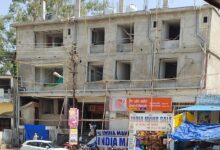 बैकुंठपुर: फौव्वारा चौक पर अवैध निर्माण का खेल उजागर, नजूल जांच में नियमों की धज्जियां