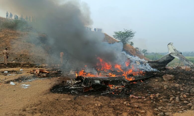 महाराष्ट्र में बड़ा विमान हादसा: डिप्टी सीएम अजित पवार का निधन, बारामती में लैंडिंग के दौरान क्रैश हुआ चार्टर्ड प्लेन