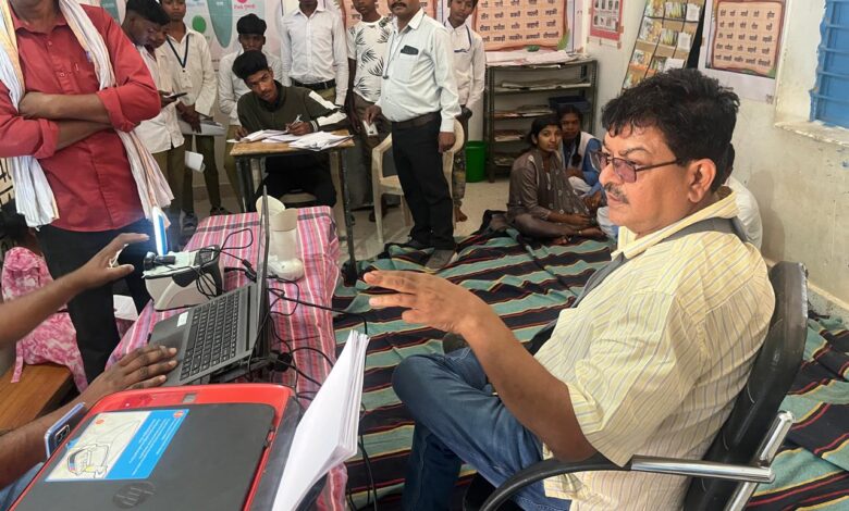 बारहवीं बोर्ड परीक्षा के दौरान डीईओ का सघन औचक निरीक्षण, अव्यवस्थाओं पर सख्त कार्रवाई के निर्देश बारहवीं बोर्ड परीक्षा के दौरान डीईओ का सघन औचक निरीक्षण, अव्यवस्थाओं पर सख्त कार्रवाई के निर्देश