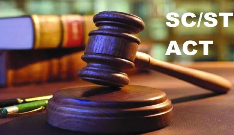 ‘बेटी दे दो, वरना SC/ST एक्ट में फँसा दूँगा’: बस्ती में 6 साल की कथित छेड़खानी, भाई पर जानलेवा हमला और क्रॉस FIR से गरमाया मामला ‘बेटी दे दो, वरना SC/ST एक्ट में फँसा दूँगा’: बस्ती में 6 साल की कथित छेड़खानी, भाई पर जानलेवा हमला और क्रॉस FIR से गरमाया मामला