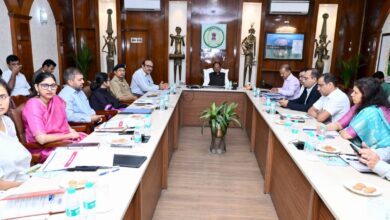 हाई अलर्ट पर सरकार: CM विष्णु देव साय की उच्चस्तरीय बैठक में कालाबाजारी पर सख्त कार्रवाई के निर्देश, आमजन के लिए राज्य स्तरीय कंट्रोल रूम सक्रिय-1800-233-3663 पर मिलेगी सही जानकारी