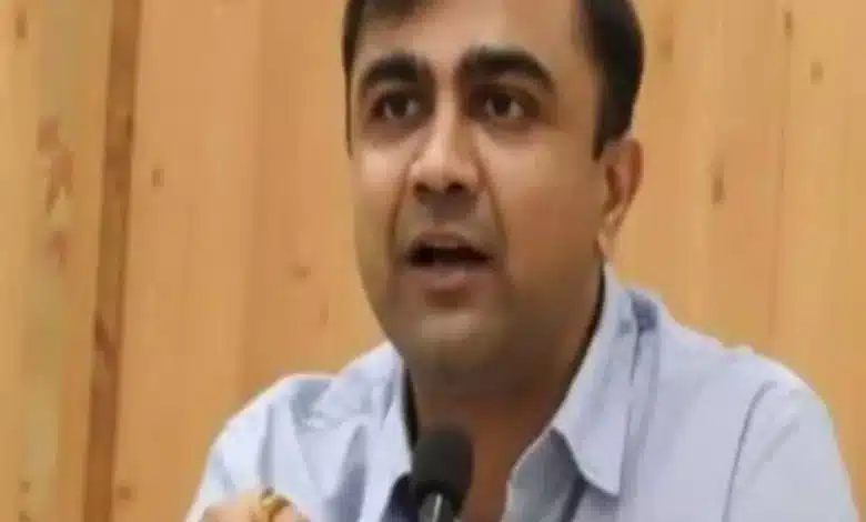 निलंबित आईएएस अभिषेक प्रकाश की होगी बहाली! हाईकोर्ट से राहत के बाद सरकार ने लिया बड़ा फैसला