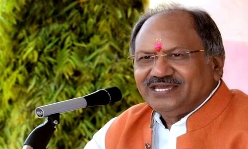 “लोकसभा में गूंजा छत्तीसगढ़ का शिक्षा संकट: बृजमोहन अग्रवाल ने उठाया ‘एकल शिक्षक स्कूलों’ का मुद्दा, सरकार से मांगी समय-सीमा” “लोकसभा में गूंजा छत्तीसगढ़ का शिक्षा संकट: बृजमोहन अग्रवाल ने उठाया ‘एकल शिक्षक स्कूलों’ का मुद्दा, सरकार से मांगी समय-सीमा”