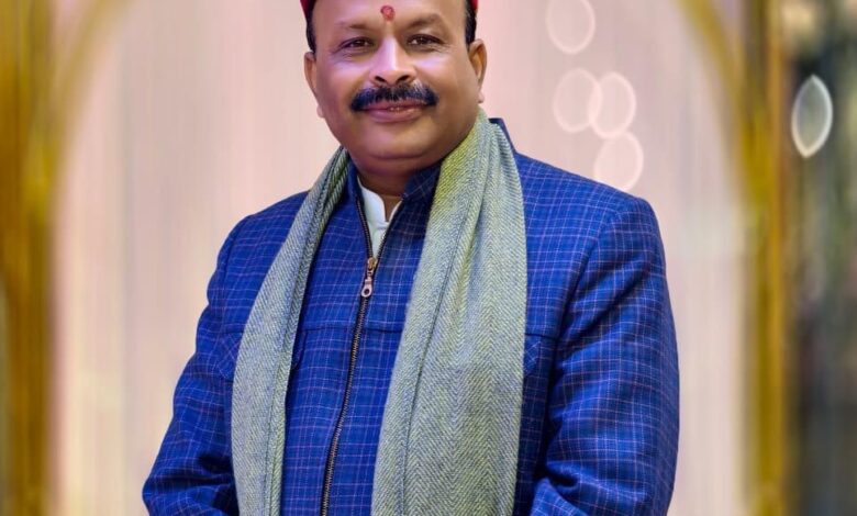 रायपुर में आज राष्ट्रीय अध्यक्ष डॉ. राकेश मिश्र का आगमन, एयरपोर्ट पर भव्य स्वागत; खिलाड़ियों को सागी रामकृष्णम राजू ट्रॉफी के लिए करेंगे प्रेरित