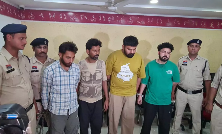 पंजाब से संचालित हेरोइन सिंडिकेट का भंडाफोड़: टियर-1 सप्लायर समेत 4 बड़े तस्कर गिरफ्तार, हथियार-कारतूस बरामद