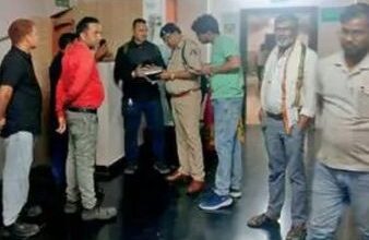 “बिलासपुर: फिल पावर प्लांट में खौफनाक फर्नेस ब्लास्ट—इंडक्शन भट्ठी फटी, क्रेन ऑपरेटर 60% झुलसा, हालत बेहद नाजुक”