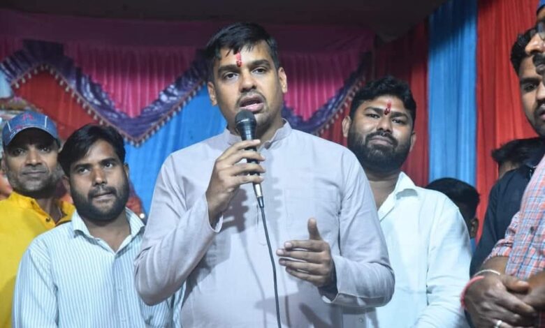 *जिला शिक्षा अधिकारी (डीईओ) कार्यालय में शिक्षकों के प्रमोशन और पोस्टिंग को लेकर गड़बड़ी, पूर्व सभापति ने लगाया आरोप*