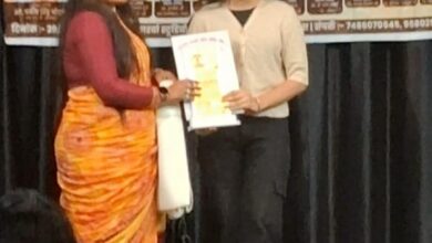 लखनऊ में गूंजा काव्य का सुर: भव्य अंतर्राष्ट्रीय कवि सम्मेलन संपन्न, बाल कवयित्री मिहूं अग्रवाल नागपुर सम्मानित