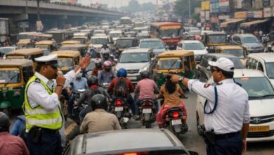 राजधानी रायपुर की बदहाल ट्रैफिक व्यवस्था से जनता त्रस्त…. यातायात विभाग केवल चालान काटने में ही व्यस्त………