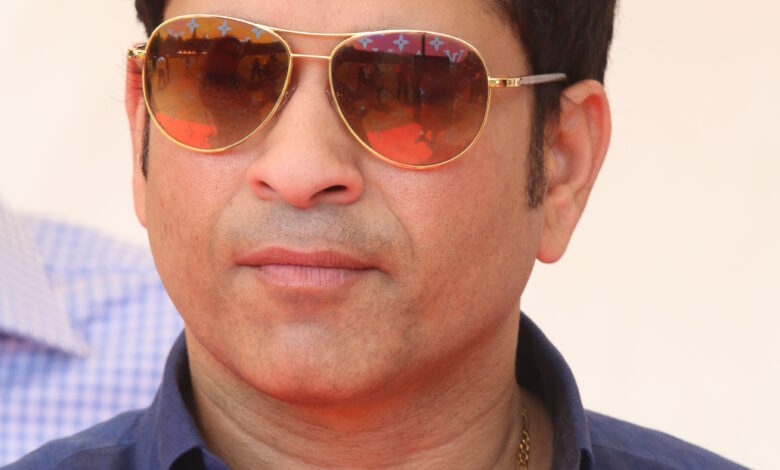 “बस्तर की धरती पर क्रिकेट का महाकुंभ: Sachin Tendulkar का दंतेवाड़ा में ऐतिहासिक आगमन, बदलते भारत की नई तस्वीर!”