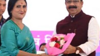 न्यायधानी की मेयर खुद कर रही निगम के अफसरों की शिकायत, तो जनता किससे लगाए उम्मीद?निकाय मंत्री साव के क्षेत्र की व्यवस्था पर उठने लगे सवाल।