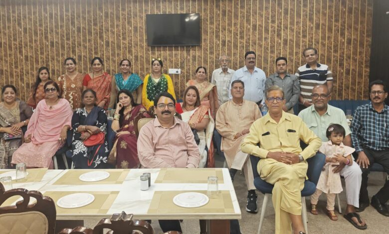 वर्ल्ड ब्राह्मण फेडरेशन द्वारा अधिवक्ता श्री पंकज त्रिपाठी के संविधान जागरूकता पर व्याख्यान का आयोजन वर्ल्ड ब्राह्मण फेडरेशन द्वारा अधिवक्ता श्री पंकज त्रिपाठी के संविधान जागरूकता पर व्याख्यान का आयोजन