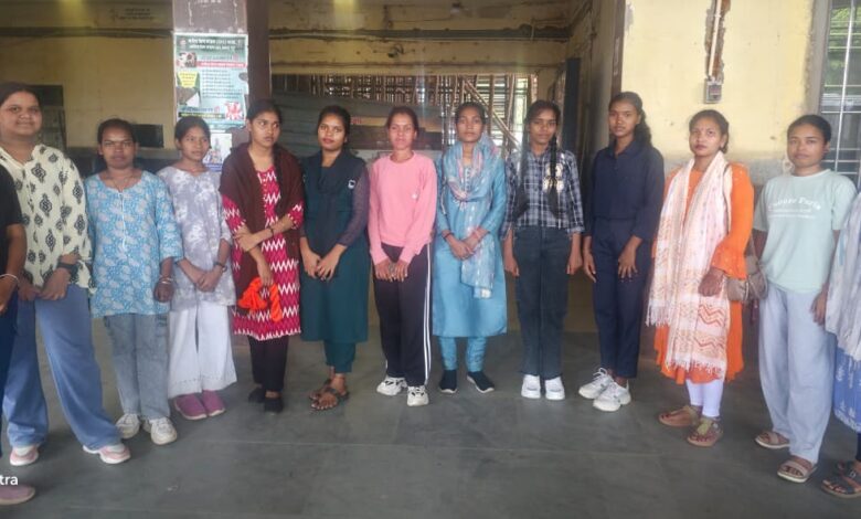 विश्व हिंदू परिषद दुर्गावाहिनी के शौर्य प्रशिक्षण वर्ग में शामिल होने GPM जिले से 13 बहनें बिलासपुर रवाना
