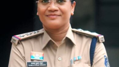 *टीआई कमला पुसाम ने लिया पचपेड़ी थाना का प्रभार, थाना स्टाफ ने उनका स्वागत कर बधाई एवं शुभकामनाएं दीं*