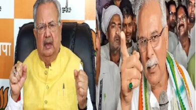 *कलेक्टर, एसपी को फटकार लगाने वाले वीडियो पर भूपेश बघेल ने कसा तंज, बोले – पूर्व सीएस रमन जी का गुस्सा बता रहा छत्तीसगढ़ सरकार की सेहत खराब*