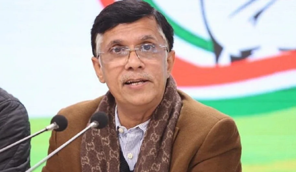 *राम के नाम पर भ्रष्टाचार बर्दाश्त नहीं, ऐसी घटनाएं हिंदुओं के लिए नुकसानदेह – पवन खेड़ा*