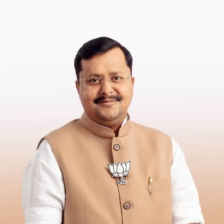 *भाजपा की नई राष्ट्रीय टीम का सूची जारी, वसुंधरा राजे समेत 13 नेता बने राष्ट्रीय उपाध्यक्ष; स्मृति ईरानी और विनोद तावड़े को मिली बड़ी जिम्मेदारी*