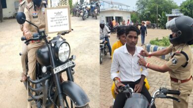 *एक पहल बिलासपुर पुलिस के संग :  रक्षाबंधन के समय महिला टीआई ने पेश की संवेदनशील पुलिसिंग की मिसाल, महिला सिपाही के साथ खुद निकलीं बुलट पर*